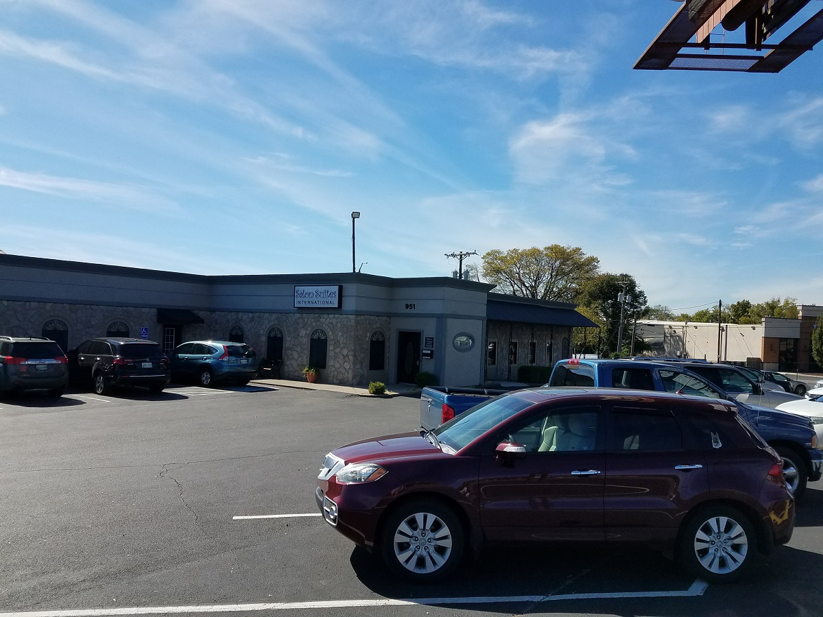 Salon Suites International - Murfreesboro (951 NW Broad St)